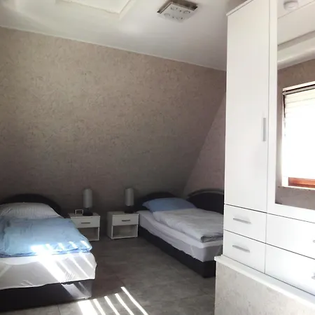 펜션 Ferienhaus Martens 2 *